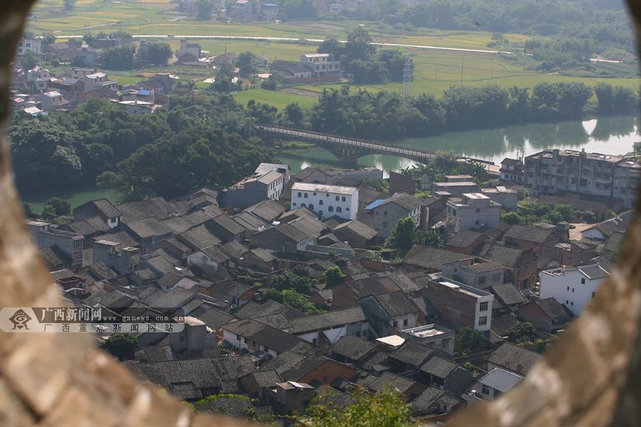 beat365在线登录官网-意甲第8轮:那不勒斯1-3罗马(图1) beat365在线登录官网