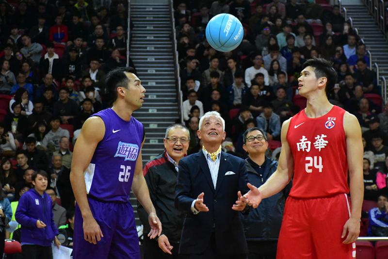 ‘beat365在线登录官网’难！米兰289分钟无进球 未来一周定加图索命运(图4)