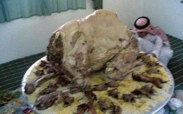 米林科维奇待世界杯后决定未来 曼联尤文都在追这位中场强人|beat365(图2) beat365在线官网登录