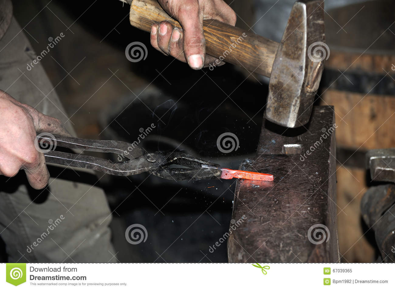 曝米兰神锋续约至2023 红黑锋线除了烟枪就数他|beat365(图2)